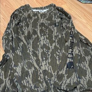 Carhartt Camo Long Sleeve Shirt - Green and Black